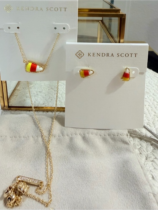 Kendra Scott Jewelry - NEW ✨ Kendra Scott Candy Corn Magnesite Gold Pendant & Earring Set & KS Dust Bag